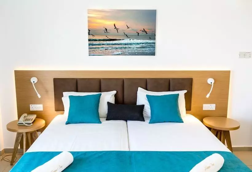 Helios Bay Hotel And Suites