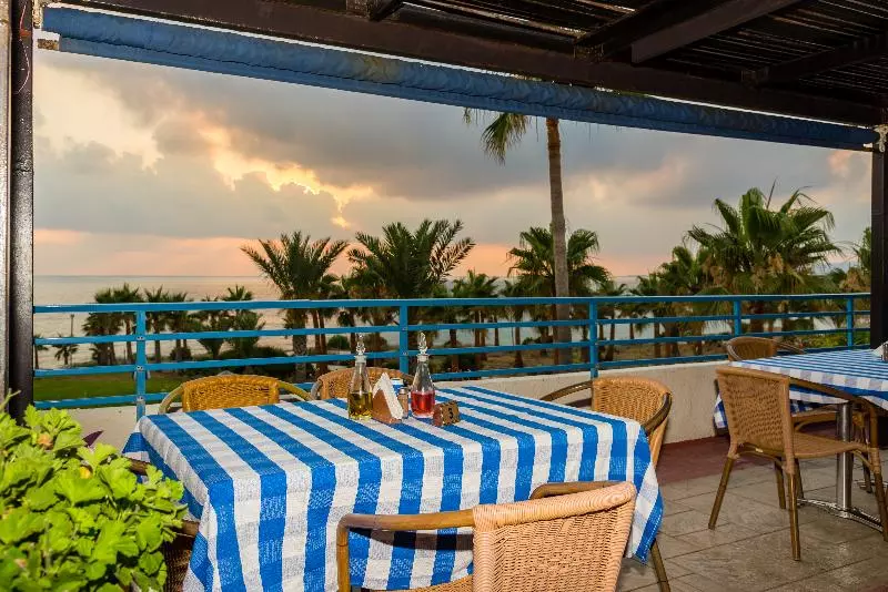 Helios Bay Hotel And Suites