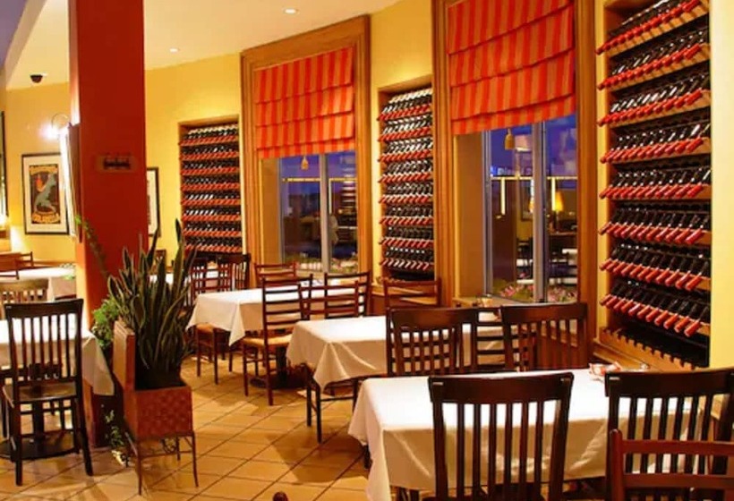 هتل Best Western Plus Stoneridge Inn & Conference Centre London Ontario