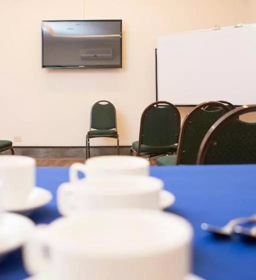 Rincon Del Valle Hotel & Suites