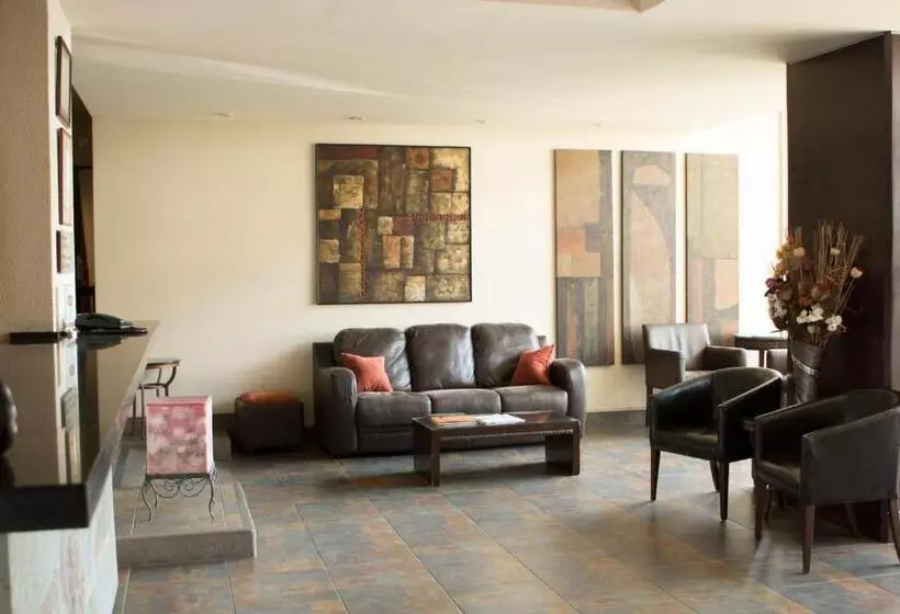 Rincon Del Valle Hotel & Suites