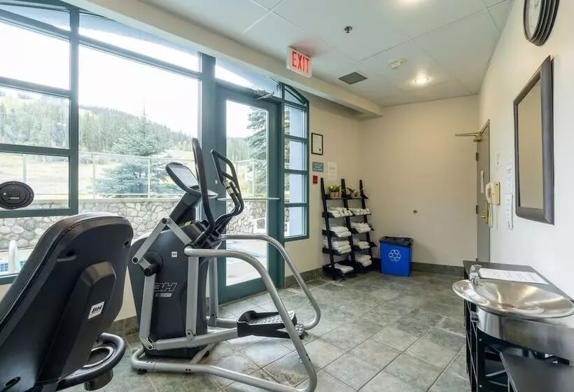 فندق Sundance Lodge