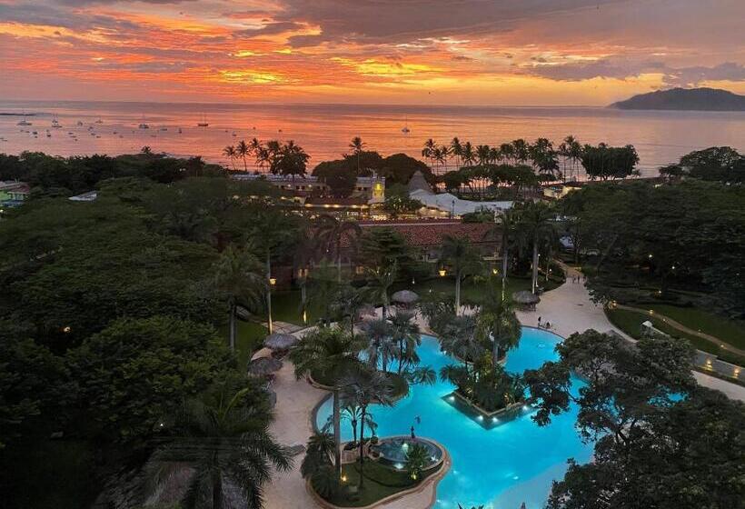 هتل Tamarindo Diria Beach Resort