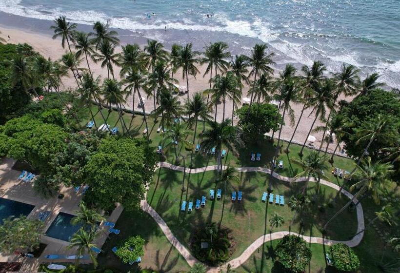 هتل Tamarindo Diria Beach Resort