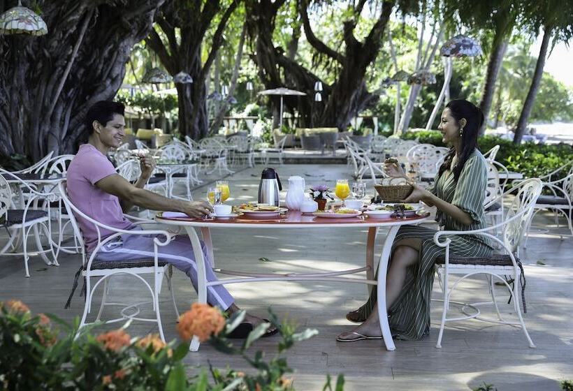 هتل Tamarindo Diria Beach Resort