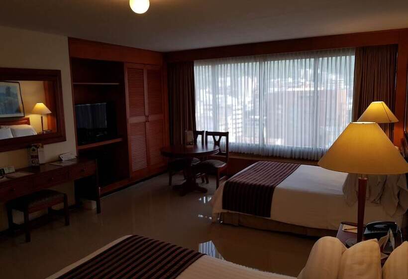 هتل Torre De Cali Plaza