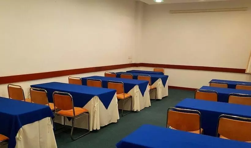 호텔 Torre De Cali Plaza