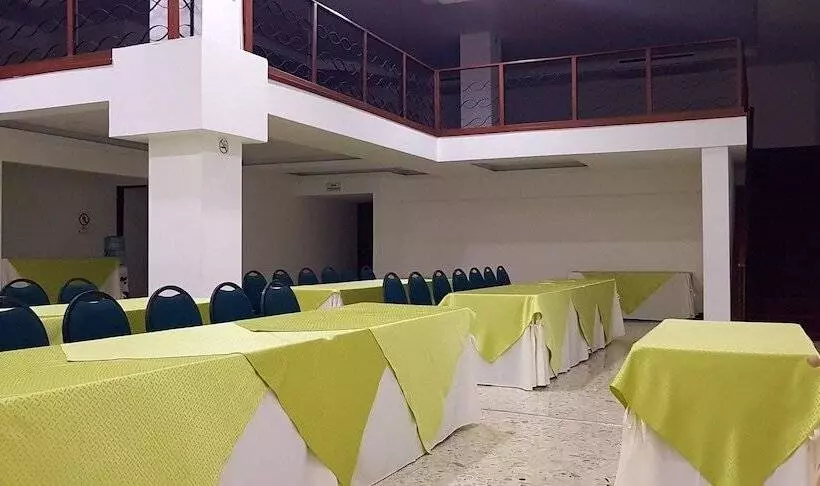 호텔 Torre De Cali Plaza