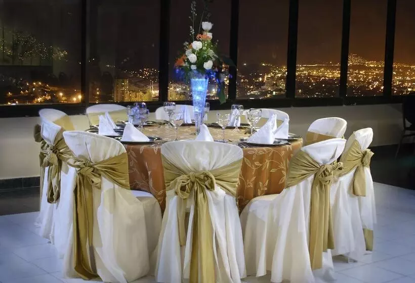 호텔 Torre De Cali Plaza