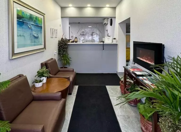 酒店 Travellers Inn