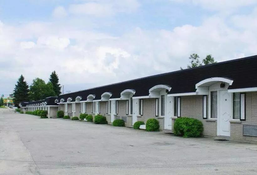 酒店 Travellers Inn