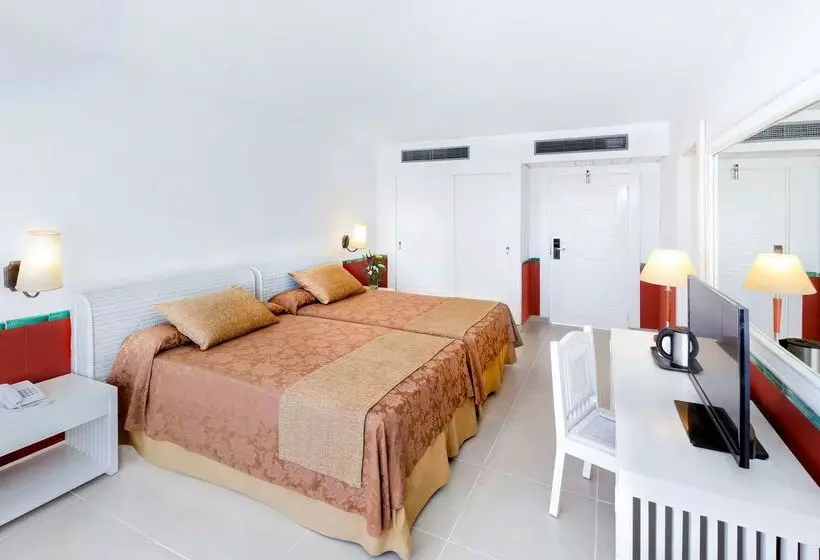 هتل Tryp Cayo Coco