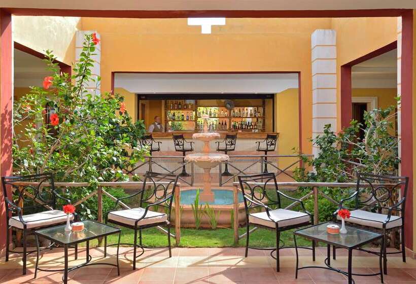 هتل Tryp Cayo Coco