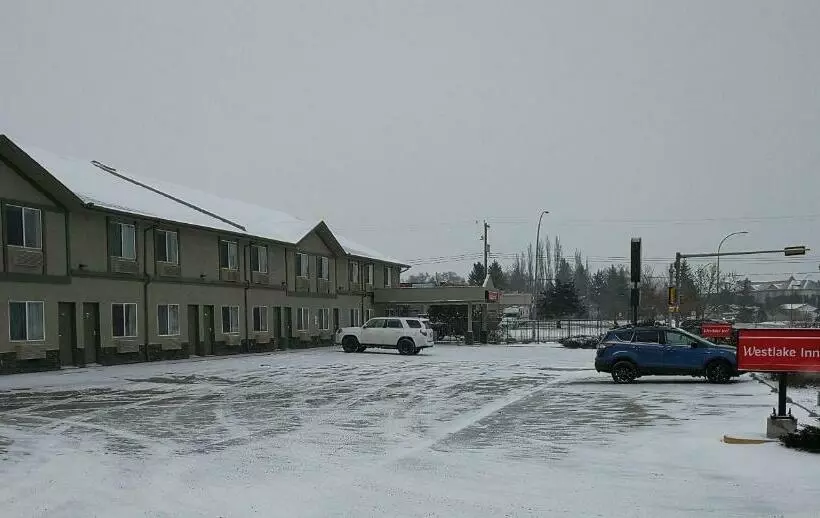 Hotel Westlake Inn Strathmore