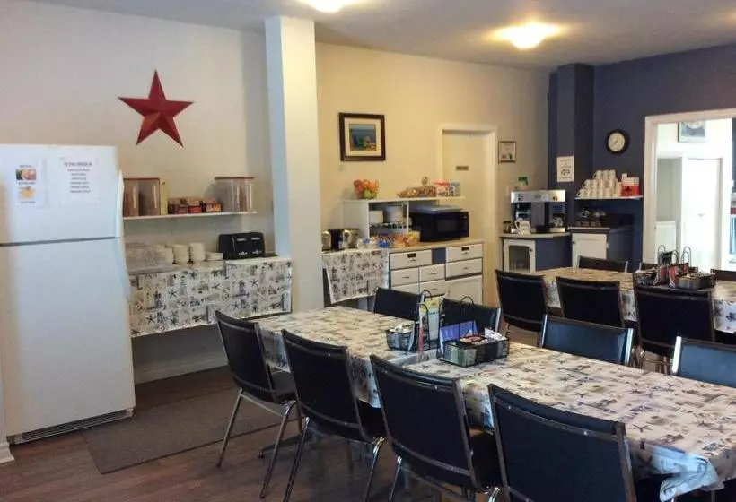 モーテル Tara Inn