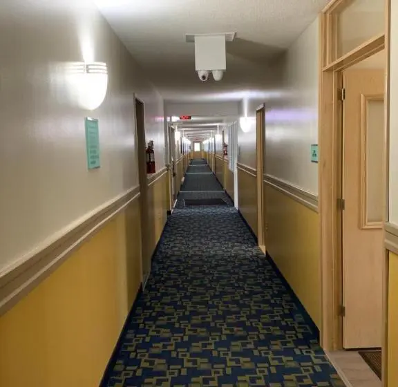 Westway Inn Motel