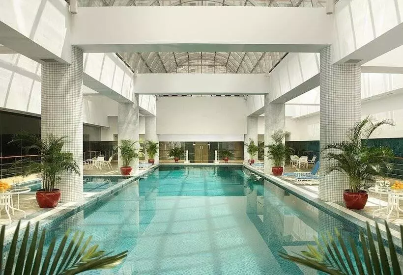 Отель Ningbo Portman Plaza