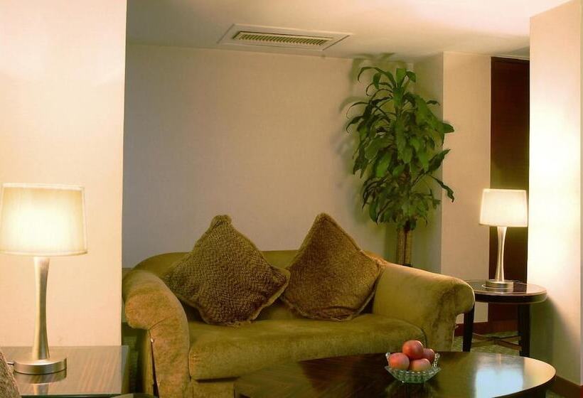 Otel Ningbo Portman Plaza