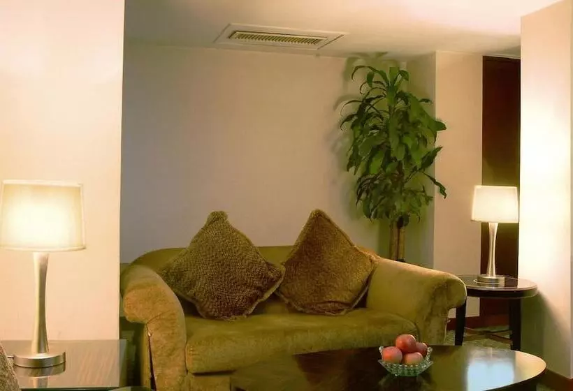 Отель Ningbo Portman Plaza