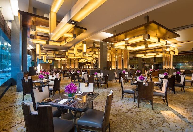 Hua Ting Hotel & Towers