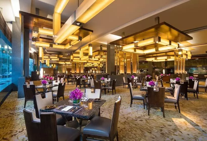 Hua Ting Hotel & Towers