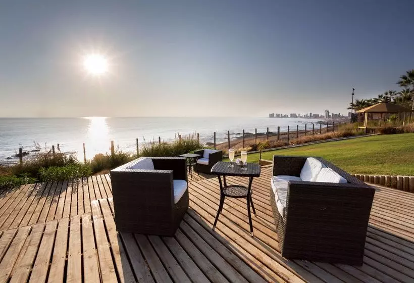 리조트 NH Iquique Costa