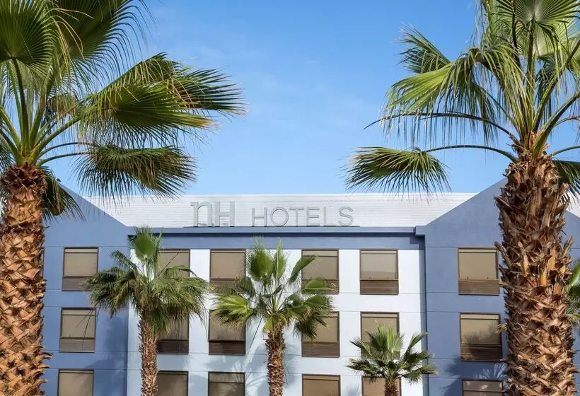 리조트 NH Iquique Costa