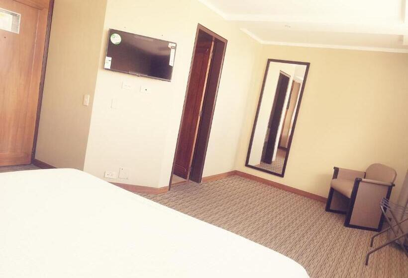 Szálloda Edificio Akros