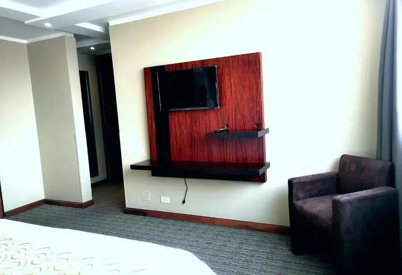 호텔 Edificio Akros