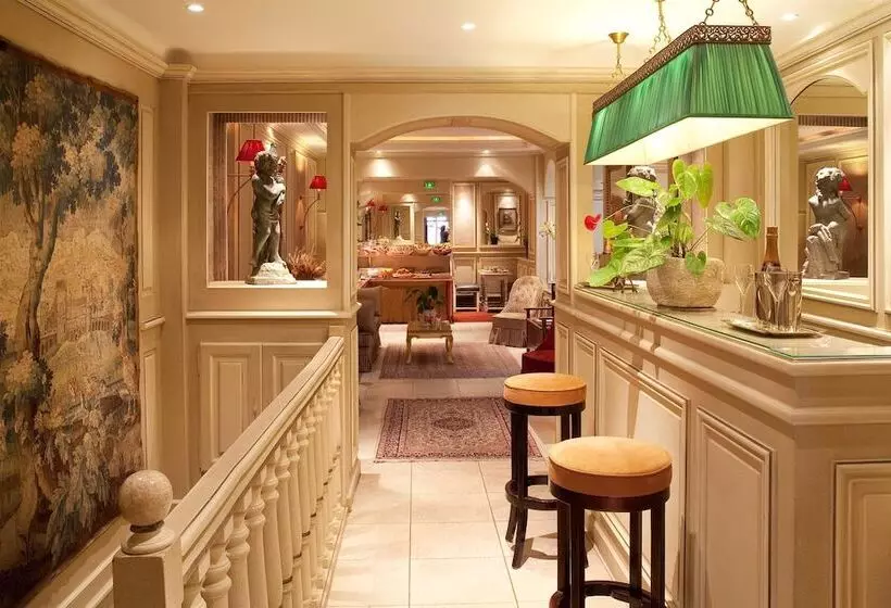 Hotel Au Manoir Saint Germain