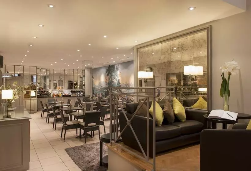 هتل Hôtel Le Beaugency