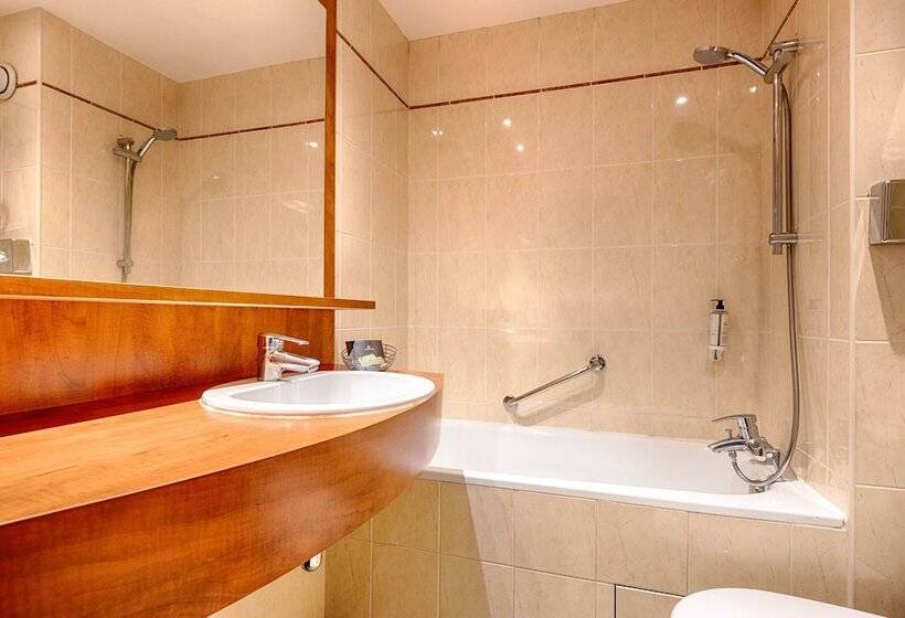 ホテル Hôtel Le Beaugency