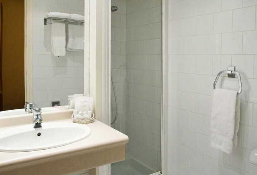 ホテル Hôtel Le Beaugency