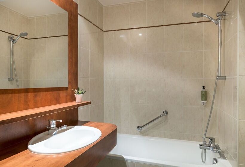 ホテル Hôtel Le Beaugency