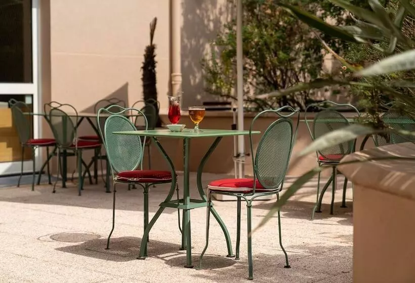 Easyhotel Nice Old Town