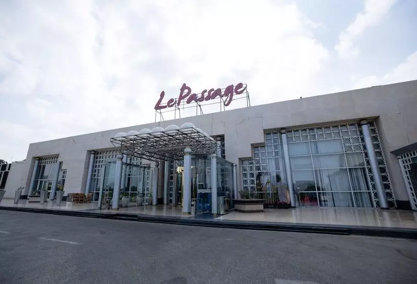 Le Passage Cairo Hotel & Casino