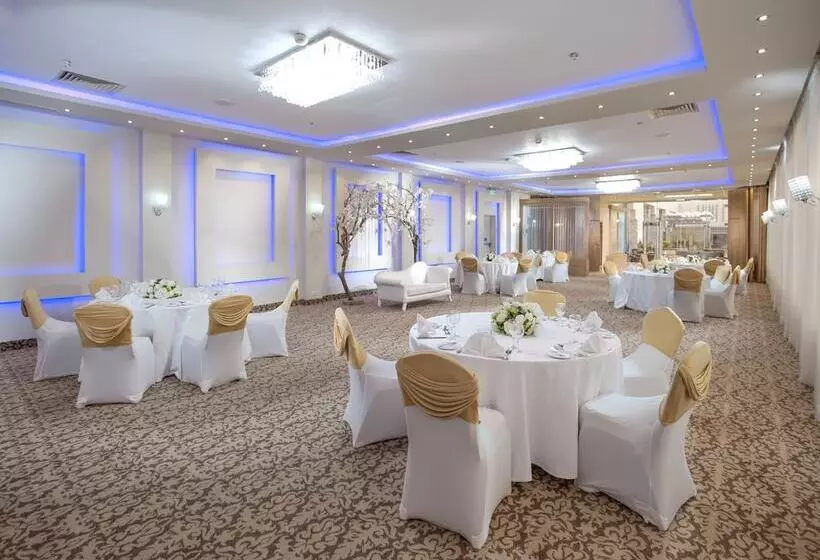 Le Passage Cairo Hotel & Casino