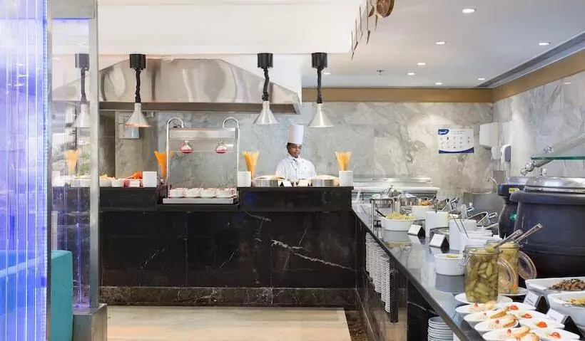 Le Passage Cairo Hotel & Casino