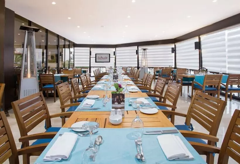 Le Passage Cairo Hotel & Casino