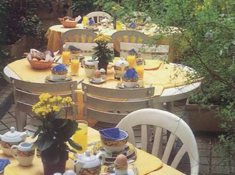 ホテル Legend Hôtel Paris