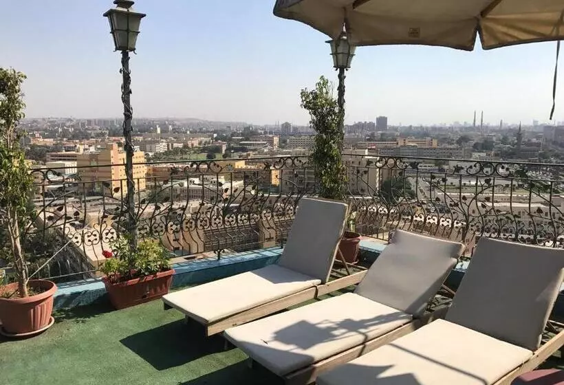 هتل Royal Marshal