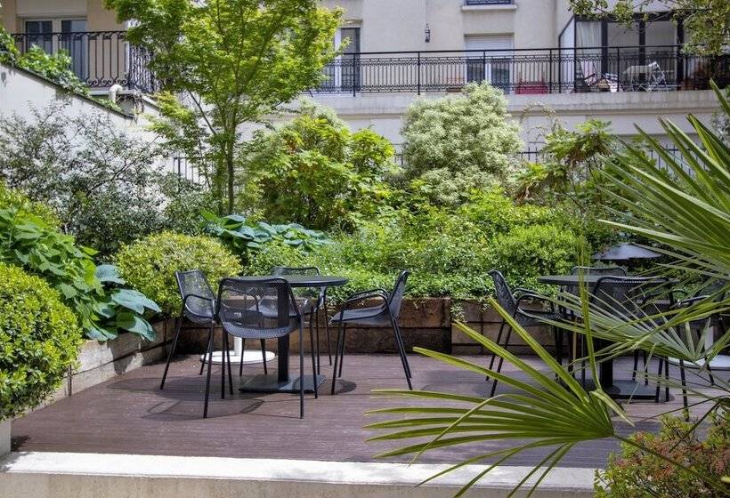 Citadines Trocadero Paris