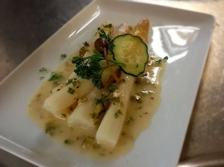 Hotelli Acadie Eragny sur Oise