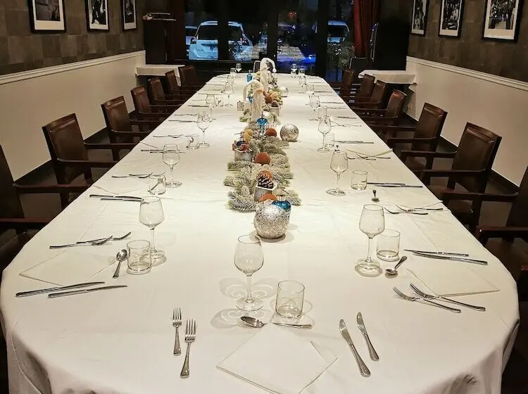 Hotelli Acadie Eragny sur Oise