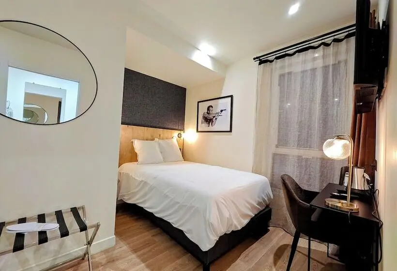 Hotelli Acadie Eragny sur Oise