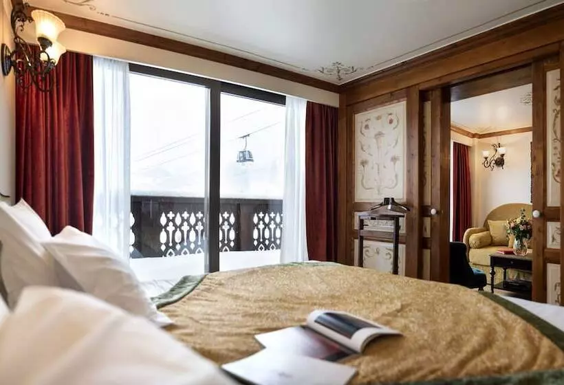 ホテル De La Loze