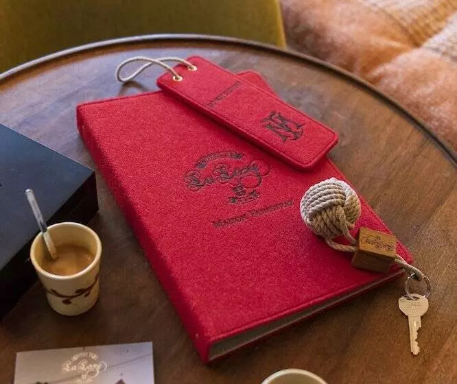 ホテル De La Loze