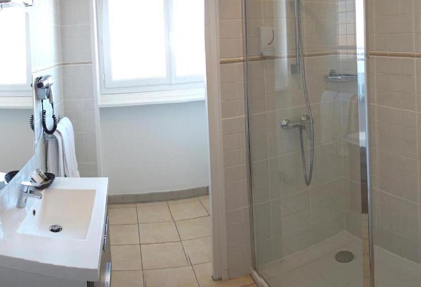 בית מלון כפרי Hôtel De La Rhune