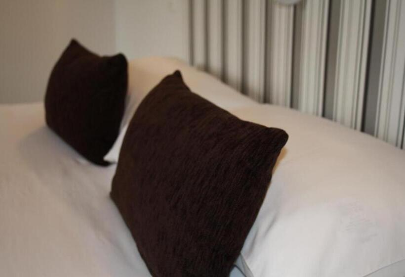 בית מלון כפרי Hôtel De La Rhune