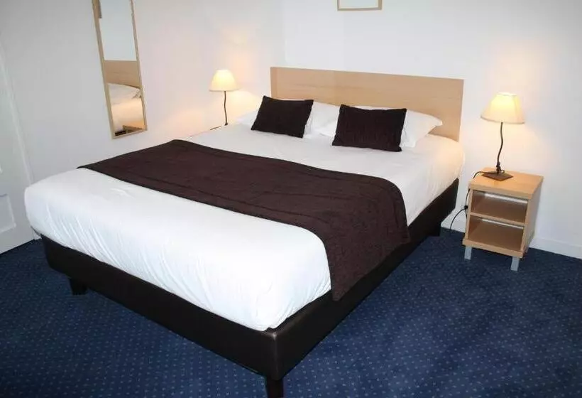 Отель Hôtel De La Rhune